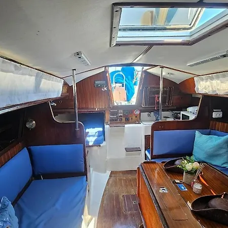 Boat Puma 34 Bateau-hôtel *