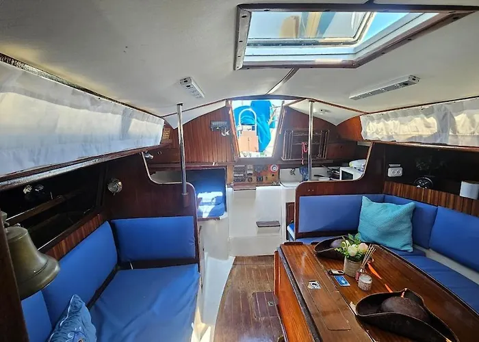 Boat Puma 34 Hotel na wodzie *