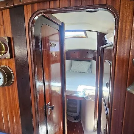 Boat Puma 34 리스본