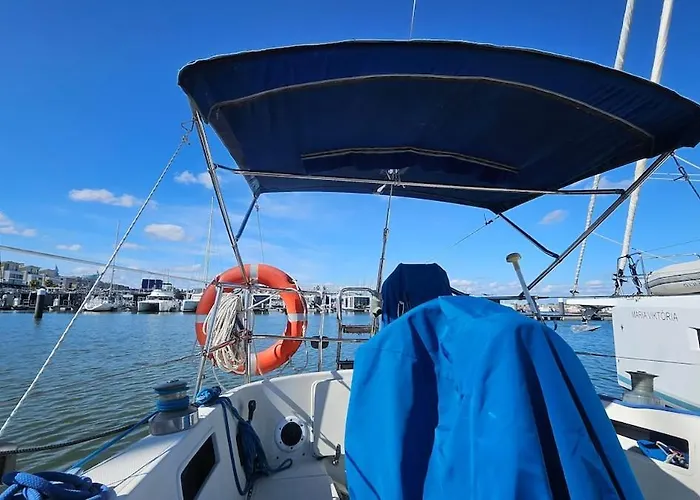 Botel Boat Puma 34 Lissabon