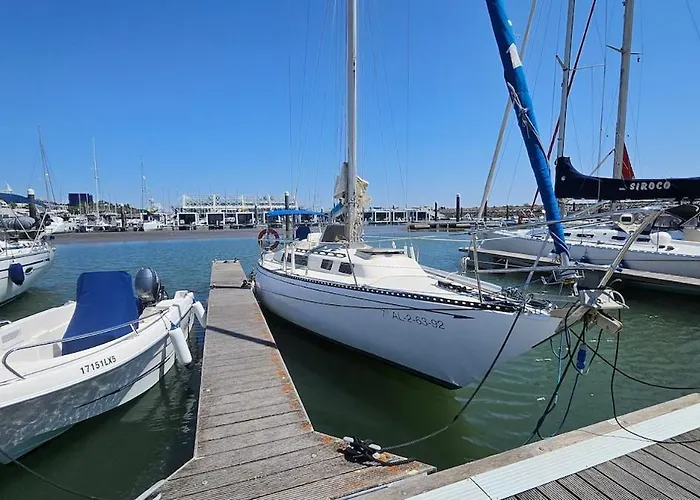 Botel Boat Puma 34 *