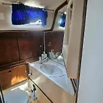 Boat Puma 34 보트호텔 *